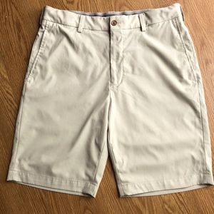 Walter Hagen Golf Shorts - 32in. Waist